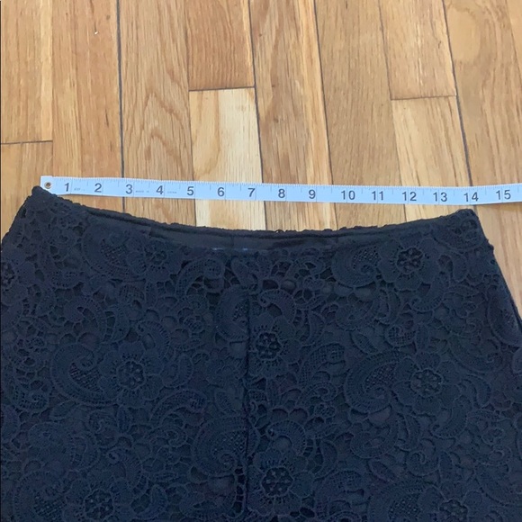 High waisted black lace shorts - Picture 4 of 8